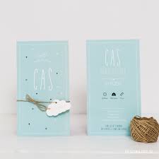 blauw groen enkel geboortekaartje met vliegtuig driehoekjes en wolkjes tag geboortekaartjes geboortekaartje jongen blauw groen