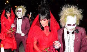 Can you spot the celebs? Bella Hadid And The Weeknd Dress As Lydia And Beetlejuice For Heidi Klum S Halloween Bash In Nyc Daily Mail Online