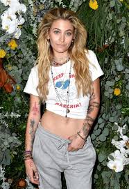 It might be hard to believe, but all three of michael jackson's kids are adults.his eldest, michael prince jackson jr. Michael Jackson S Wife Debbie Rowe Didn T See Newborn Son Prince For Six Weeks After Singer Whisked Him Off To Neverland