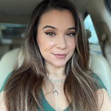 What are some low-key dive bars in south Tulsa?