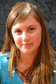 Karen Boomhower's Instagram, Twitter & Facebook