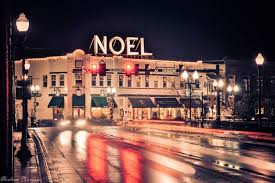 There S Nothing Better Than Downtown Franklin During Christmas Christmas In Nashville Southern Travel Franklin Tennessee