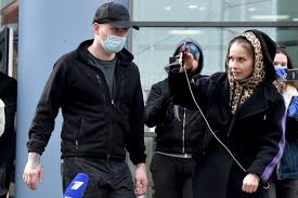 Блогер эдвард бил приговорен к 2 годам ограничения свободы за дтп на садовом. Millionov Pyat Budet Bloger Edvard Bil Prodast Mashiny Chtoby Pomoch Postradavshej V Dtp S Nim