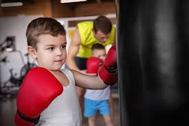 Auf diese weise lassen sich besonders gefährdete körperregionen bestmöglich vor. Die Kickbox Bonsai Ab 4 6 Jahre Kickboxen Fur Kinder