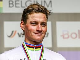 KOERS KORT. Brand wint meteen in Niel