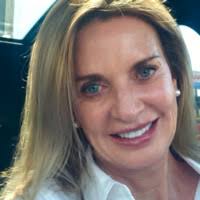 40+ "Julia Burnside" profiles