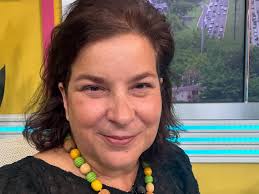 Hoy fue un día de bendiciones. Gracias a todas las personas que me  invitaron a sus programas. Seguiremos dando apoyo a las familias en duelo!  #lamamadestefano #nostocadejarunahuella #entrevistas #tv #justiciaparalela  #aibonito #fundacionstefano @