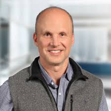 Partner Evan Stone Discusses New Media Art with Zhulang Gallery Director