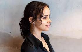 «كل سنة وإنتي طيبة يا أجمل ماما على الإطلاق، أنتِ جميلة وموهوبة وذكية وحكيمة كما أنك مُلهمة وكل ذلك هو جيد. ØµØ§Ø­Ø¨Ø© Ø£Ù…Ù‡Ø§ ÙˆØ£Ø¹Ù‚Ù„ Ø¥Ø®ÙˆØªÙ‡Ø§ Ù…Ù† Ù‡ÙŠ Ù†ÙˆØ± Ø§Ø¨Ù†Ø© Ø¹Ù…Ø±Ùˆ Ø¯ÙŠØ§Ø¨ ÙˆØ´ÙŠØ±ÙŠÙ† Ø±Ø¶Ø§