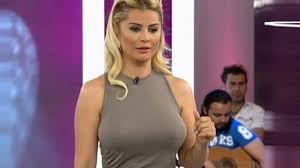 Ekrana geldiği 5 yıl boyunca 248 çifti evlendiren songül karlı, bugünkü canlı yayında evlenen 249. Songul Karli Nin Oglu Ortaya Cikti Magazin Haberleri