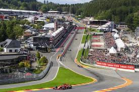 Russell y verstappen se felicitan tras la clasificación en spa.f1. Formel 1 2021 Belgien Gp In Spa Francorchamps Datum Termine Zeitplan Ubertragung Im Live Tv Stream Uhrzeit Strecke Heute