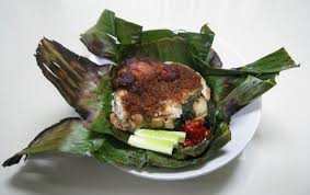 Makanan merupakan suatu keperluan asasi yang tidak boleh dipisahkan dari manusia. 29 Makanan Dan Minuman Khas Melayu Paling Enak