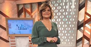 Júlia pinheiro participa no arranque da segunda temporada de filho da mãe, a série de humor que regressou ao canal q, criada pelo filho. Decote De Julia Pinheiro Da Que Falar Nas Redes Sociais