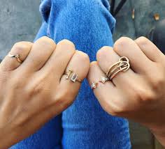 Emily Ratajkowski On Instagram Jewelry Cute Jewelry Emily Ratajkowski