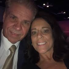 How many dozen cookies for 170 wedding guests?