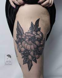 Blackwork Chrysanthemum Botanical Botanical Tattoo Flower Flower Tattoo Floral Floral Tattoo Brooklyn Greenpoin Botanical Tattoo Tattoos Flower Tattoo