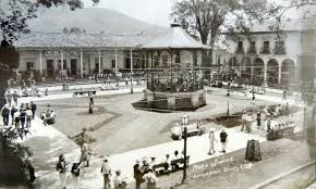 Plaza Juarez Uruapan Michoacan Mexico Aprecie El Kiosko Y Tendido De Cables Fotos De Mexico Uruapan Mexico Colores