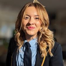 Stacey Preece's Instagram, Twitter & Facebook