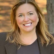 Alicia Crum's Instagram, Twitter & Facebook