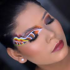 Creative eyelook by @bin_duu_ #creative #creativity #nudelip #bperfect  #benifitcosmetics #soap #art #makeup #artist #mua #nepaliartist  #makeuplover #wakeupandmakeup #james #lash #hola #creativity