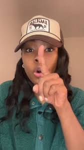 @EarlLandix's video Tweet