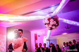 Vous êtes au bon endroit parce que nous allons vous montrer les plus belles idées de déco de voiture pour. Decoration Fleuriste La Serre Nantes Mariages Dans L Ouest