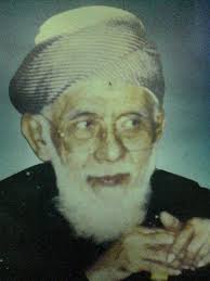 Sep 21, 2007 · maka kyai muda tersebut bertanya pada nenek tentang bisikan terakhir kakek padanya. Alamat Kyai Syar I Banten Catatan Pagar Nusa Sowan Kiai Kiai Banten