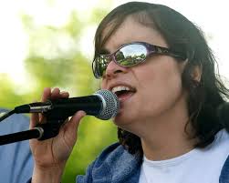 Pembroke digs in at Ice Cream Fundraiser