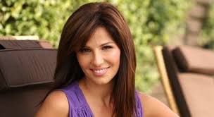 Ionel copaci în materialul video; Singura Fotografie Cu Parintii Oanei Cuzino Uite Cum Arata Familia Celei Mai Frumoase Prezentatoare Tv Ele Ro