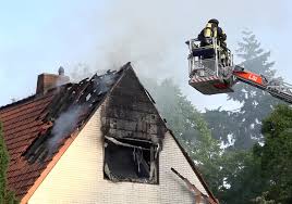 Finde günstige immobilien zur miete in gifhorn. Feuer Zerstort Haus In Gifhorn Bewohner Erleidet Schwere Brandverletzungen Regionalheute De