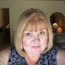 Corinne Hoover's Instagram, Twitter & Facebook