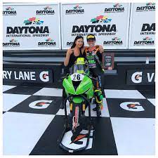 Roadracing World