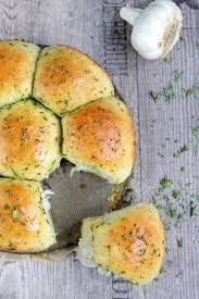 Rezepte Mit Herz Krauterbutter Zupfbrotchen Mit Knusperboden Thermomix Rezepte Rezepte Lebensmittel Essen
