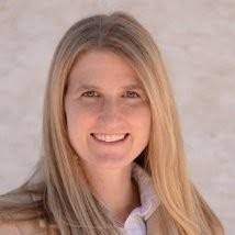 Amy Prophet's Instagram, Twitter & Facebook