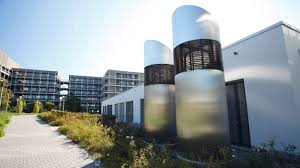The university medical center is situated off campus, and all its institutions and facilities are located on the site of a former barracks in the southwest part of the city. Institut Fur Informatik