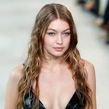 The model, 24, hit the water with her reported new boyfriend marc kalman, 33, as they were spotted yachting. Gigi Hadid Karla Welch And More Will Be Expert Speakers At The 2019 Img Fashion Camp Fashionista