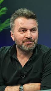 Sokak Röportajında Başörtülü Kadına Yapılan Ayrımcılık