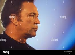 When pop singers tom hi-res stock photography and images