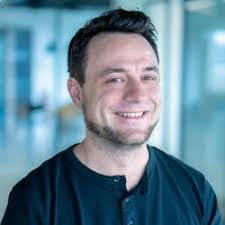 Thomas Reitz's Instagram, Twitter & Facebook