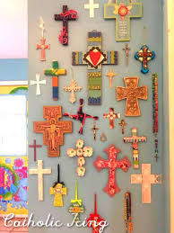 Gift guides for her for him. Pin On Holiday Crafts