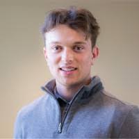 Evan Holt's Instagram, Twitter & Facebook