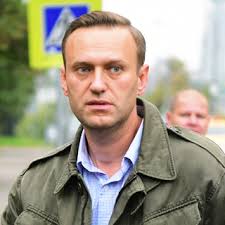 То, что такой суд по представлению, — это мое мнение. Sud Otkazalsya Arestovyvat Kvartiru Navalnogo Obshestvo Rossiya Lenta Ru