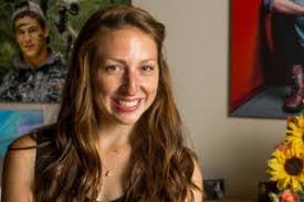 Emily Voss's Instagram, Twitter & Facebook