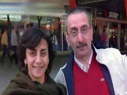 تسلمت ريما الرحباني، ابنة الفنانة اللبنانية، فيروز، تكريما لذكرى مرور 35 عاما على وفاة والدها الموسيقار. Ø²ÙŠØ§Ø¯ ÙˆØ±ÙŠÙ…Ø§ Ø§Ù„Ø±Ø­Ø¨Ø§Ù†ÙŠ Ø§Ù„Ø¥Ø®ÙˆØ© Ø§Ù„Ø£Ø¹Ø¯Ø§Ø¡ Ù…ØµØ±Ø§ÙˆÙ‰