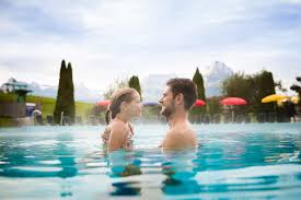Der swiss holiday park ist ideal für grosseltern, eltern und kinder. Wellness Und Spa Im Swiss Holiday Park Stoos