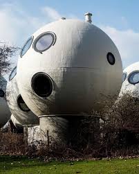 Bolwoningen Sphere Houses Designed By Dries Kreijkamp 1980 1985 S Hertogenbosch Nethe Futuristic Architecture Architecture Exterior Diagram Architecture