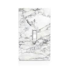 16 Gorgeous Bathrooms With Marble Tile Marble Room Decor Marble Bedroom Marble Room