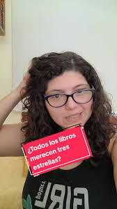 Escritora Se Queja De Reseñas Menos De 3 Estrellas