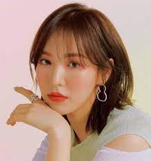 Today i teach you how to cut curtain bangs. Pin By Ouitensei On Icons Korean Short Hair Bangs Short Hair Styles Short Hair Fringe