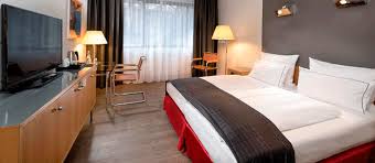 It also offers ideal transport links to the icc/ messe berlin and berlin city west. Book A Few Hours In Holiday Inn Berlin City West In Berlin Byhours